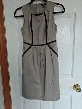 Jacob Taupe/Beige Sheath Lightweight Cotton Dress with Black Trim, Size 0